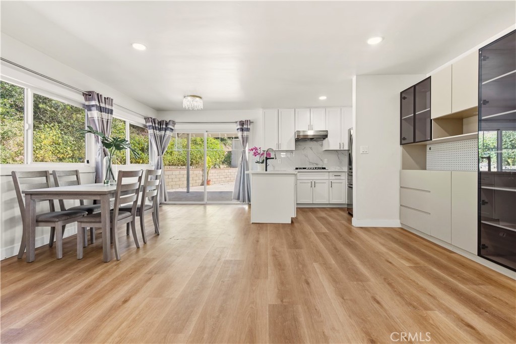 2021 S Sunrise Drive