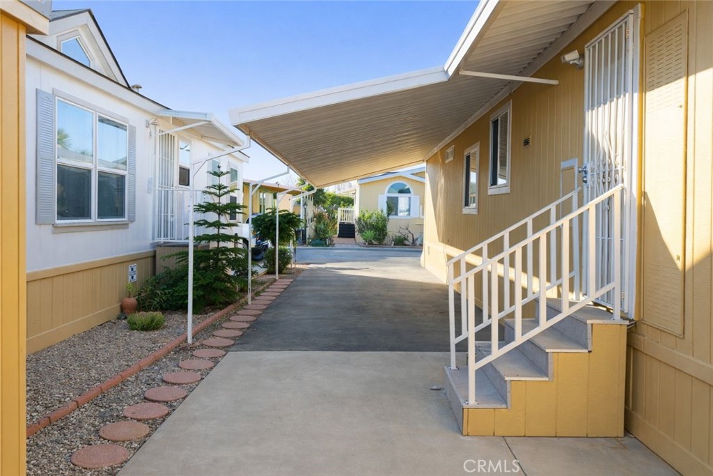 3101 S Fairview Street 125