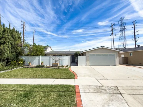 8224 Guava Ave, Buena Park, CA 90620 - MLS#: RS26032184