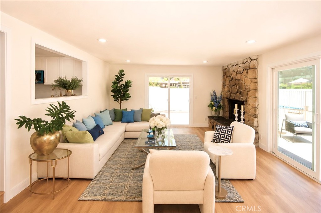 12892 VILLAGE RD