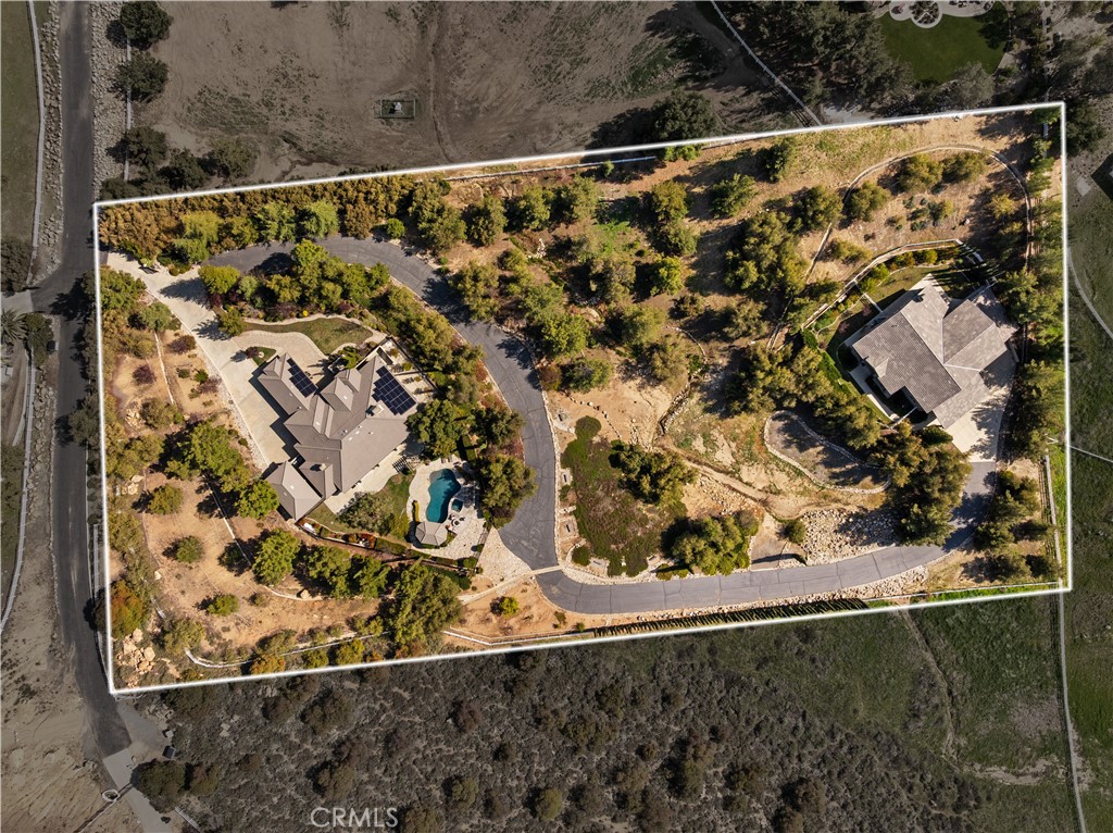 38565 Celine Cove