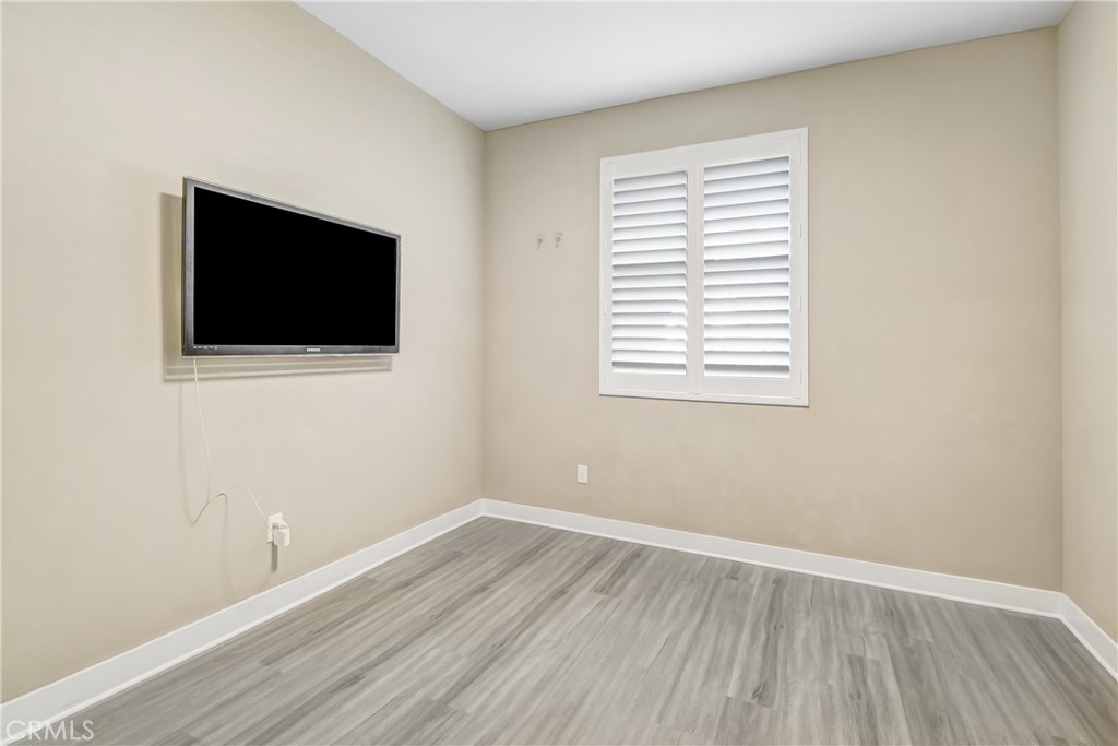 547 W Foothill Boulevard 89