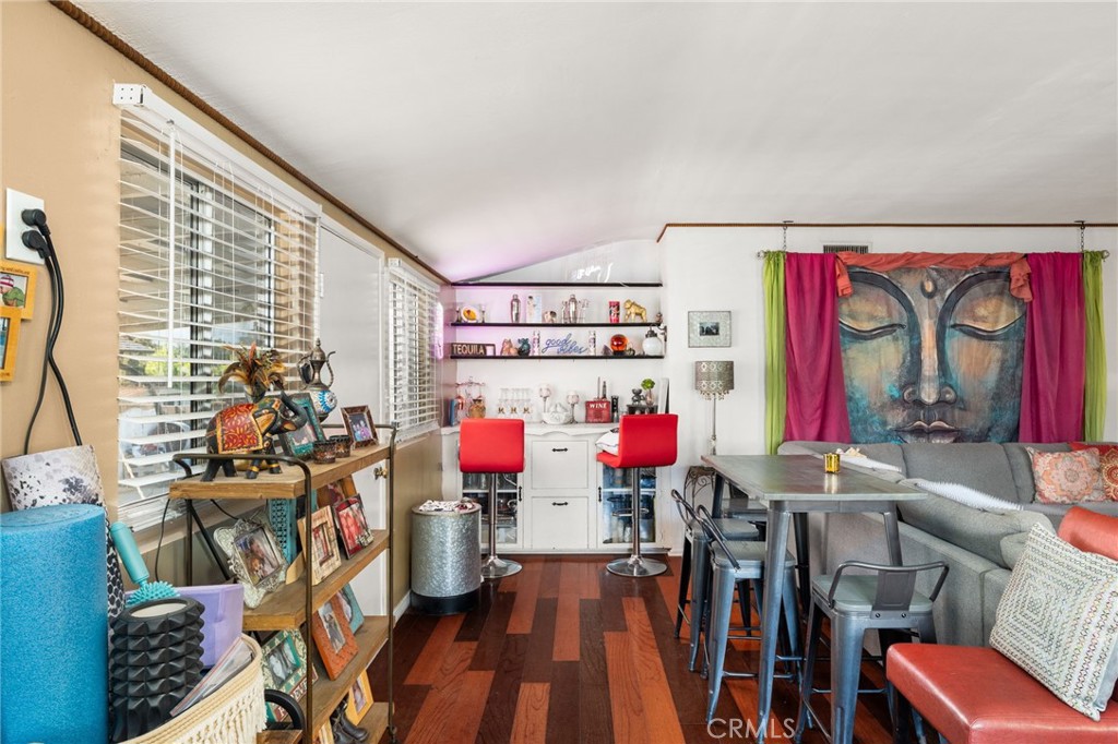 Properties 4 714 E Baseline