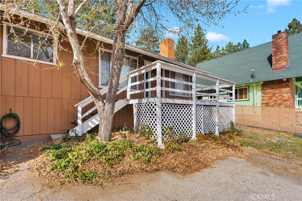5342 Lone Pine Canyon Road