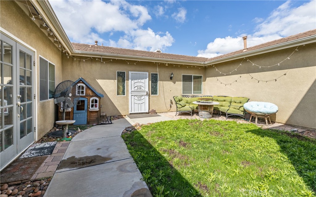 7840 La Cresta Street