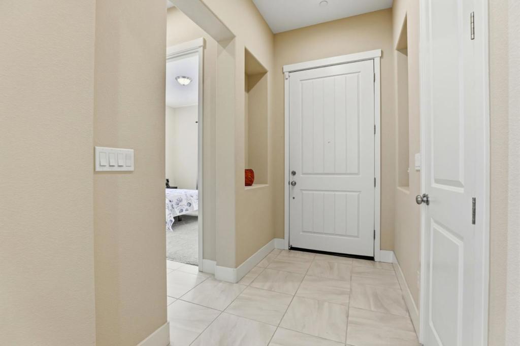 1575 Sunflower Drive