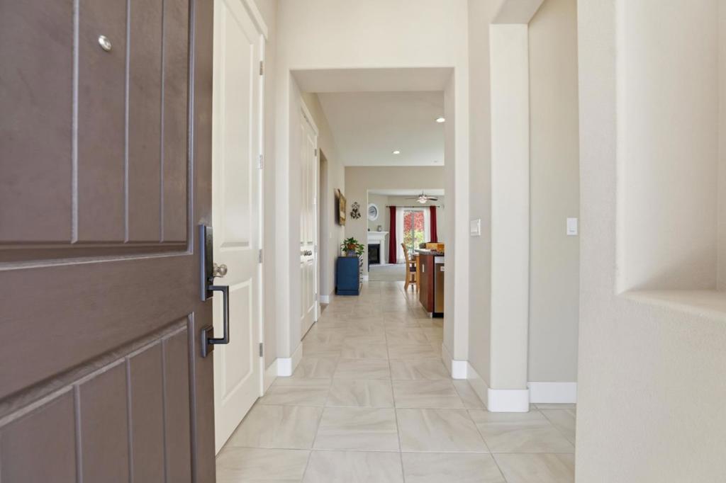 1575 Sunflower Drive