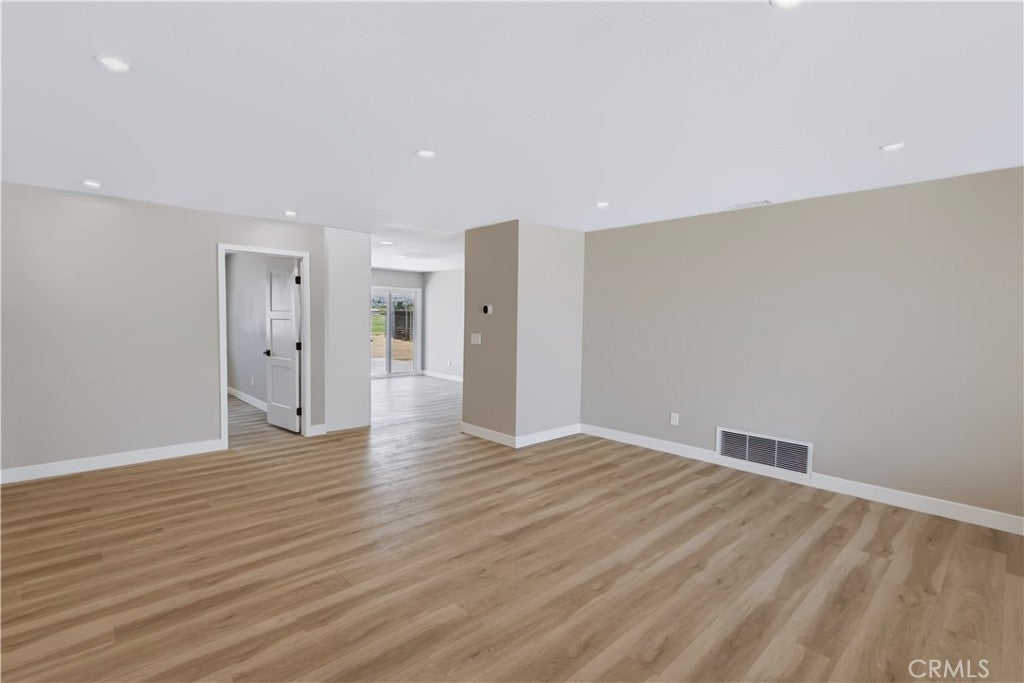 24650 Myrna