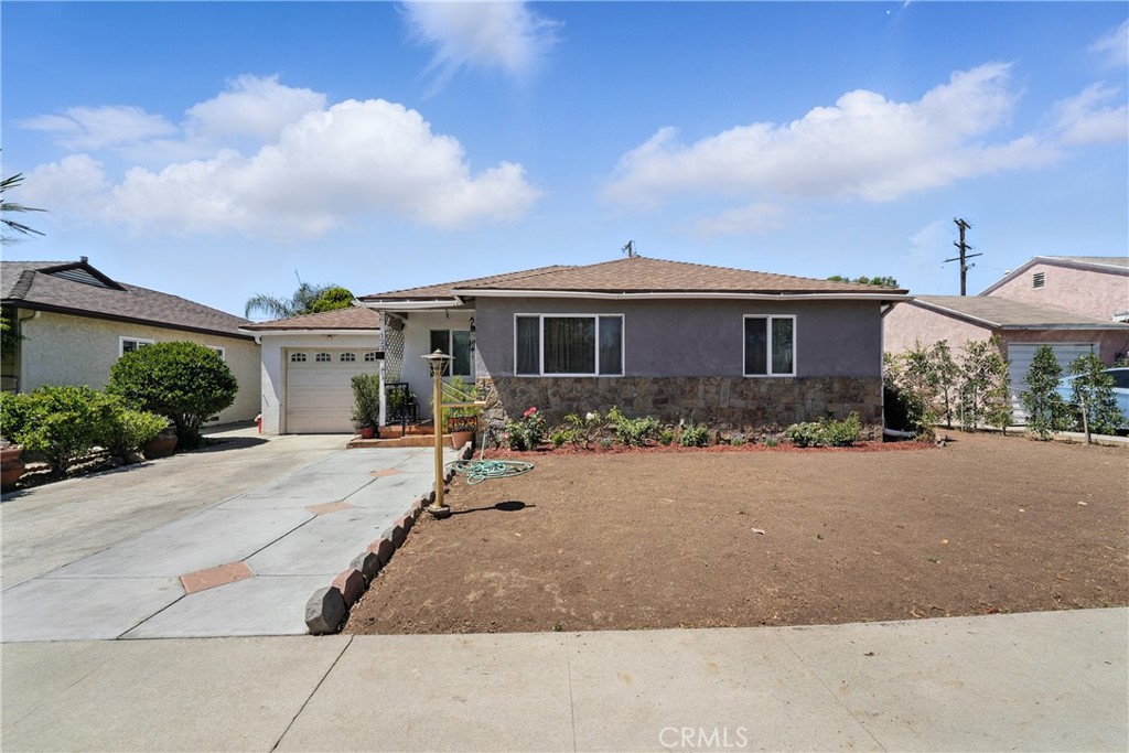 123 E Andrix Street