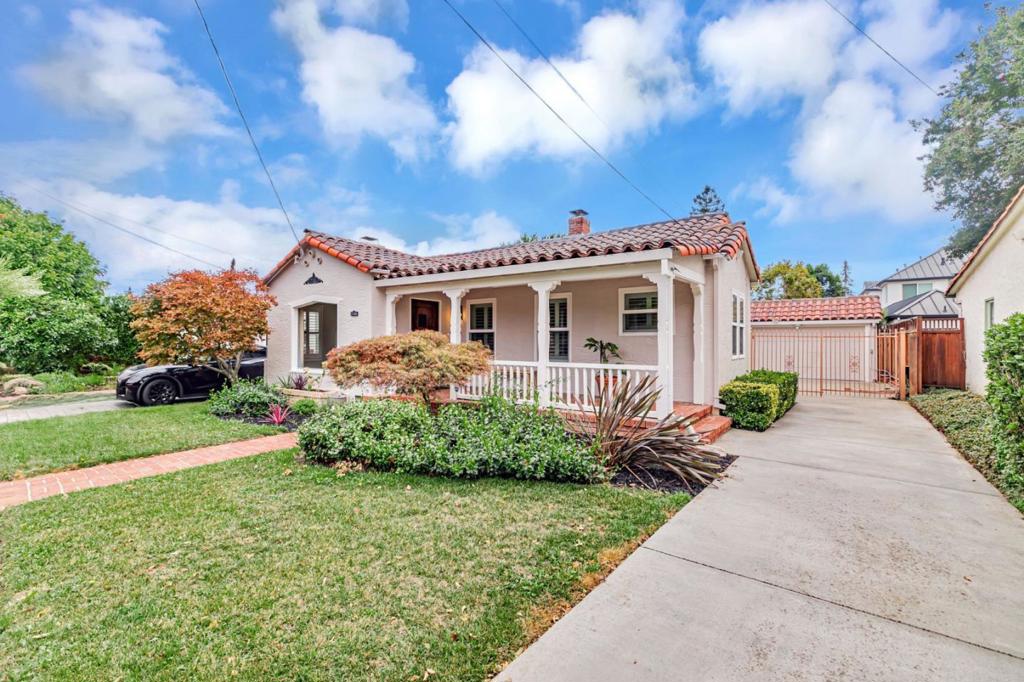 1148 Willow Glen Way