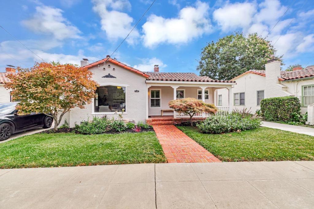 1148 Willow Glen Way