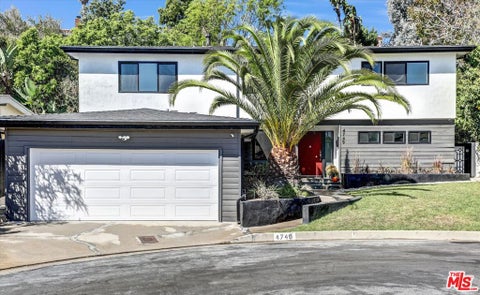 Photo of 4749 Don Porfirio Place, Los Angeles, CA 90008 (MLS # 26912687)