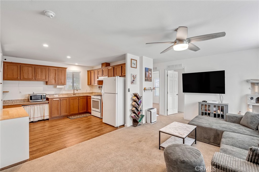 1134 Villa Calimesa 77