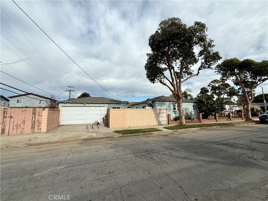 5901 California Avenue