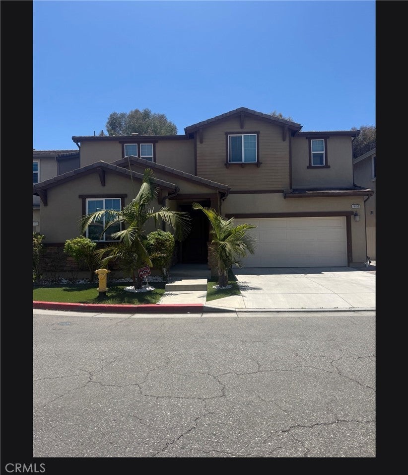 16052 Columbus Ln