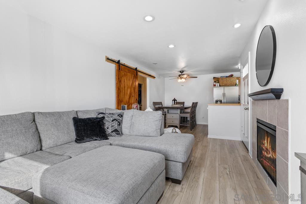 3554 Sunset Lane 27