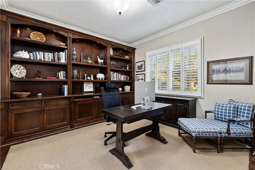 La Verne, California, 91750, United States, 5 Bedrooms Bedrooms, ,6 BathroomsBathrooms,Residential,Active,2023380