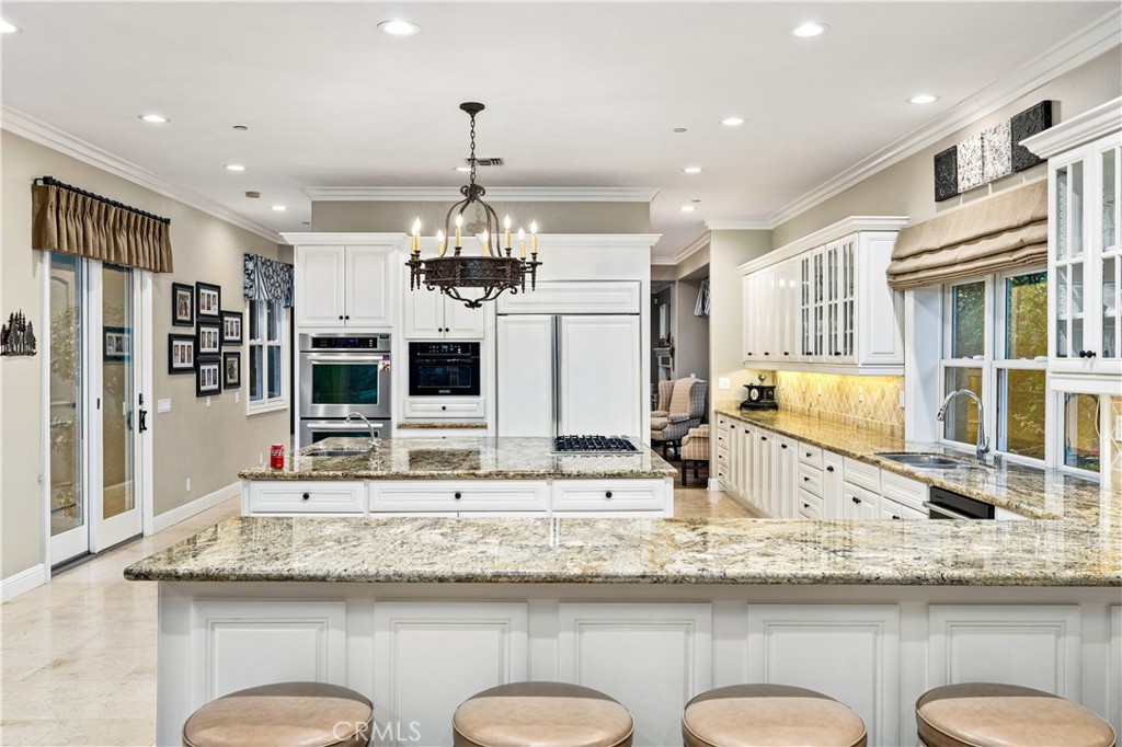 La Verne, California, 91750, United States, 5 Bedrooms Bedrooms, ,6 BathroomsBathrooms,Residential,Active,2023380
