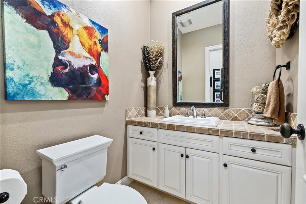La Verne, California, 91750, United States, 5 Bedrooms Bedrooms, ,6 BathroomsBathrooms,Residential,Active,2023380
