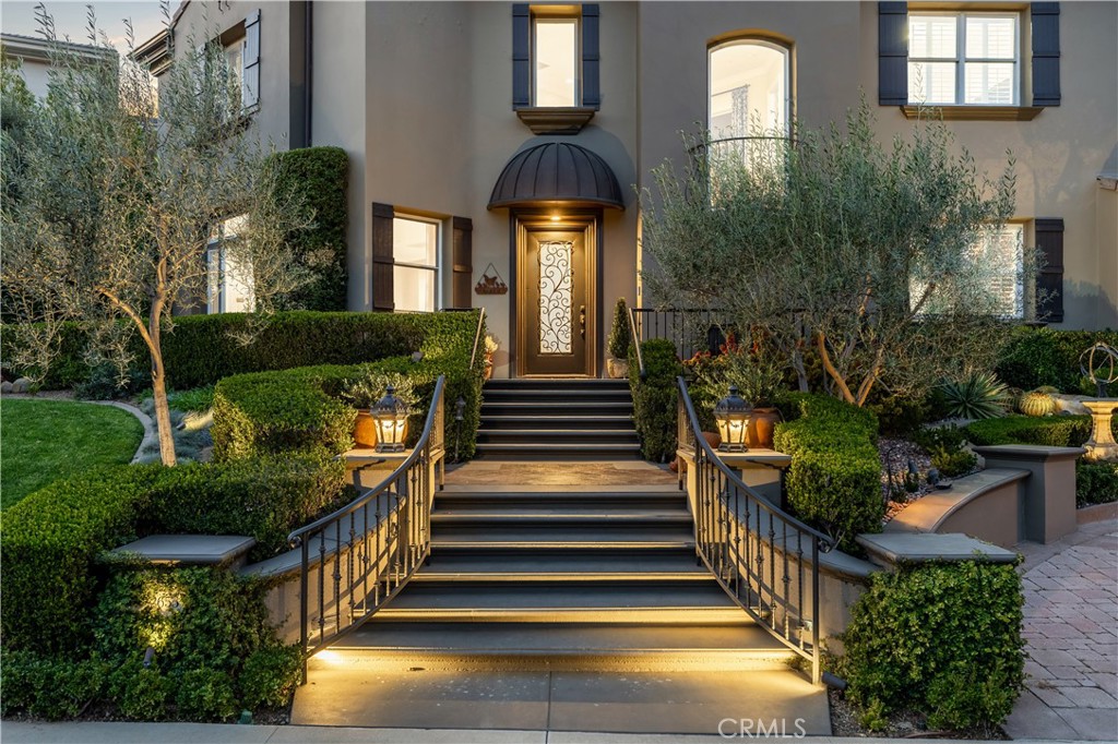 La Verne, California, 91750, United States, 5 Bedrooms Bedrooms, ,6 BathroomsBathrooms,Residential,Active,2023380