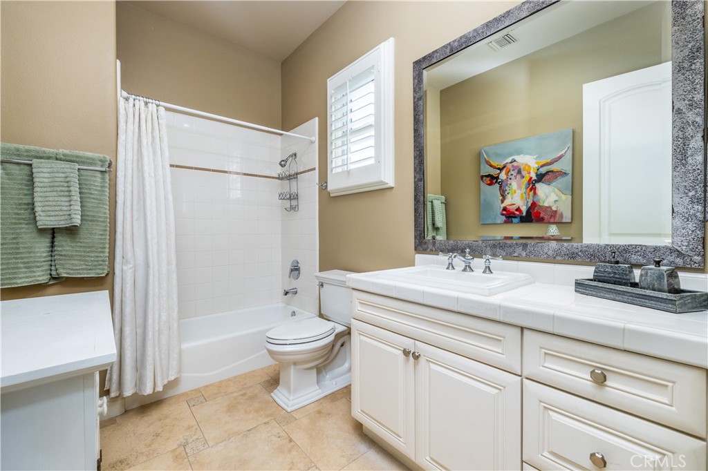 La Verne, California, 91750, United States, 5 Bedrooms Bedrooms, ,6 BathroomsBathrooms,Residential,Active,2023380