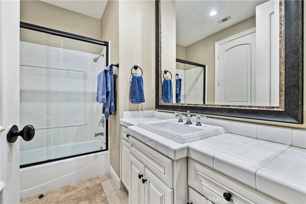 La Verne, California, 91750, United States, 5 Bedrooms Bedrooms, ,6 BathroomsBathrooms,Residential,Active,2023380