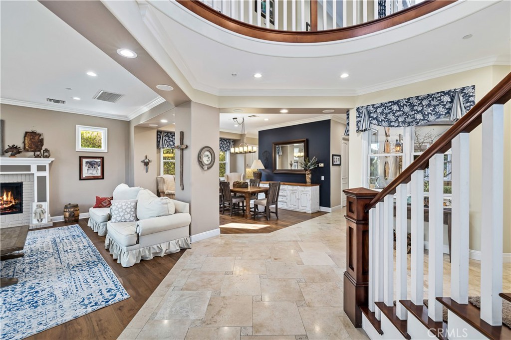 La Verne, California, 91750, United States, 5 Bedrooms Bedrooms, ,6 BathroomsBathrooms,Residential,Active,2023380