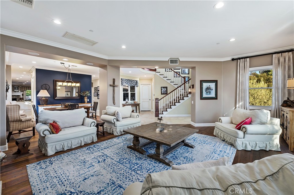 La Verne, California, 91750, United States, 5 Bedrooms Bedrooms, ,6 BathroomsBathrooms,Residential,Active,2023380