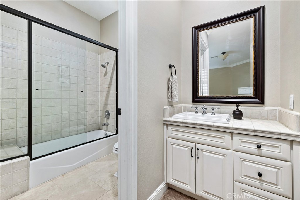 La Verne, California, 91750, United States, 5 Bedrooms Bedrooms, ,6 BathroomsBathrooms,Residential,Active,2023380