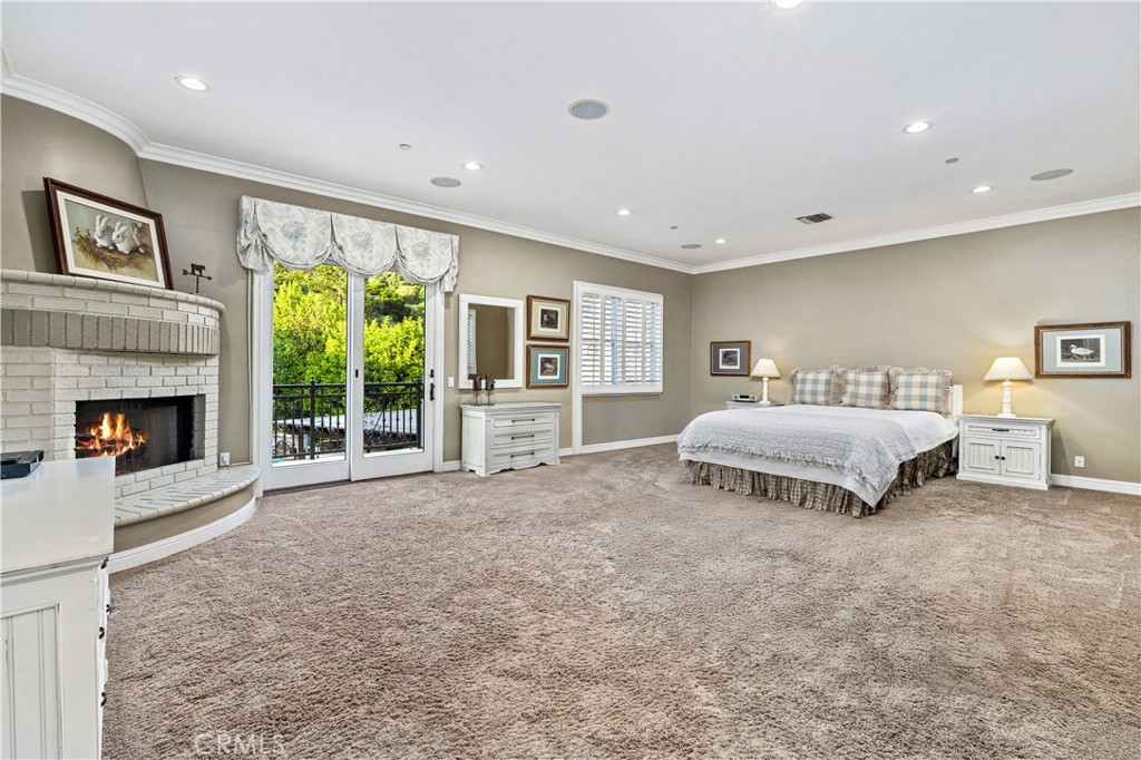 La Verne, California, 91750, United States, 5 Bedrooms Bedrooms, ,6 BathroomsBathrooms,Residential,Active,2023380