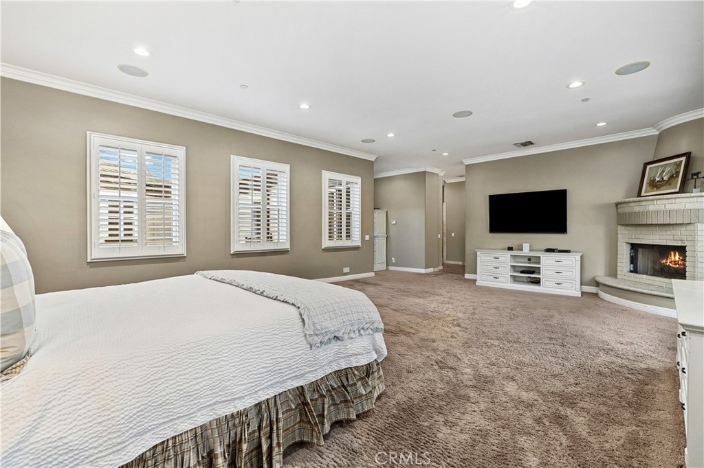 La Verne, California, 91750, United States, 5 Bedrooms Bedrooms, ,6 BathroomsBathrooms,Residential,Active,2023380