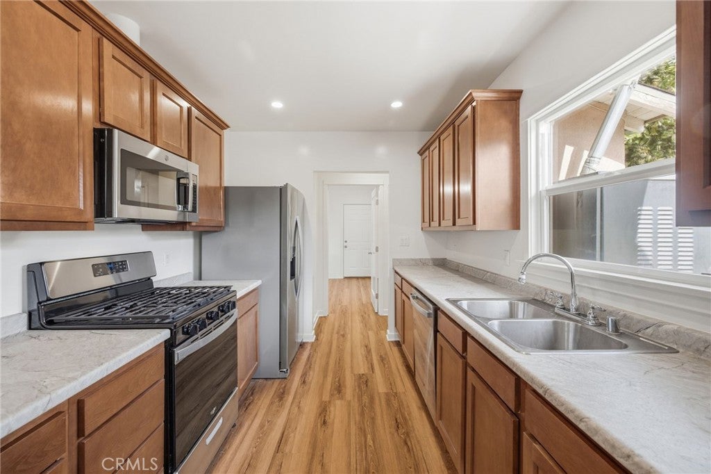 656 W 13th Street
