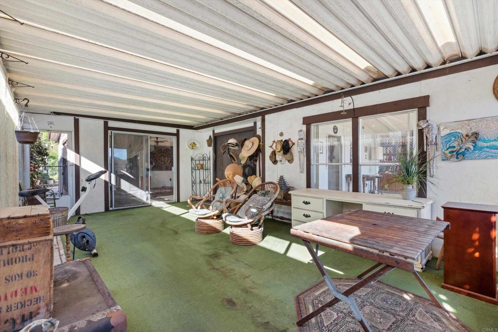 350 N El Camino Real 78s