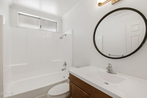 Tiny photo for 29407 Promontory Place, Agoura Hills, CA 91301 (MLS # 226004816)
