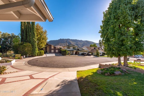 Tiny photo for 29407 Promontory Place, Agoura Hills, CA 91301 (MLS # 226004816)