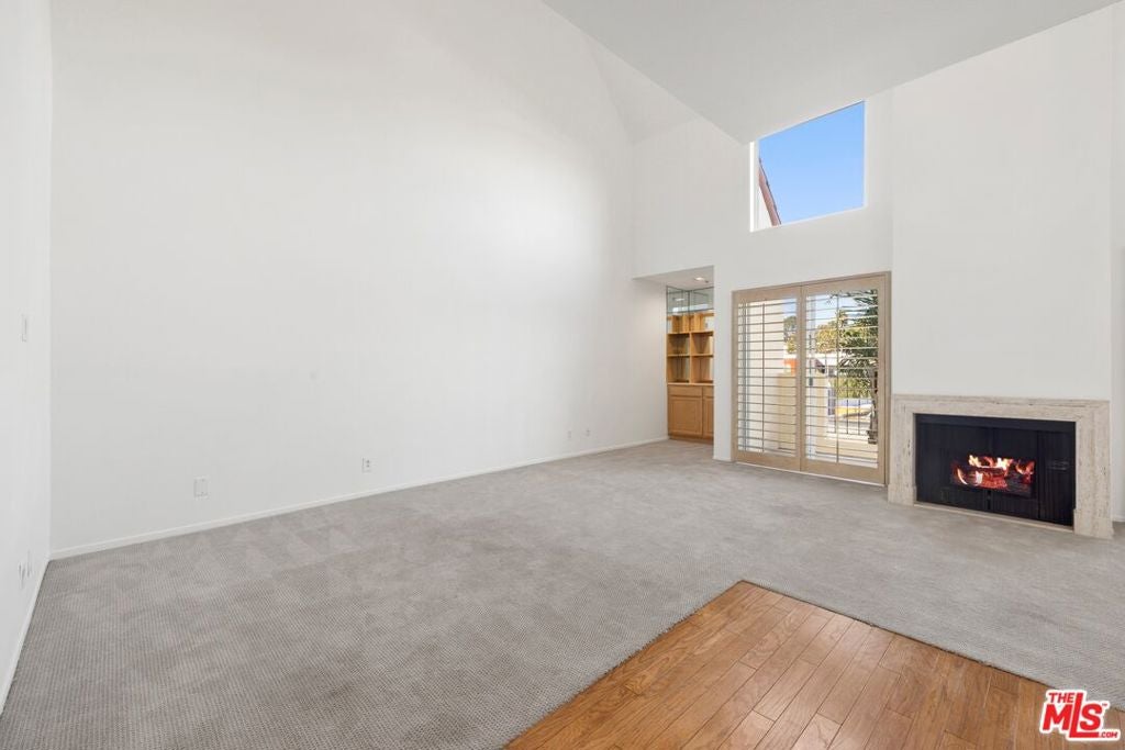 235 Main Street 223