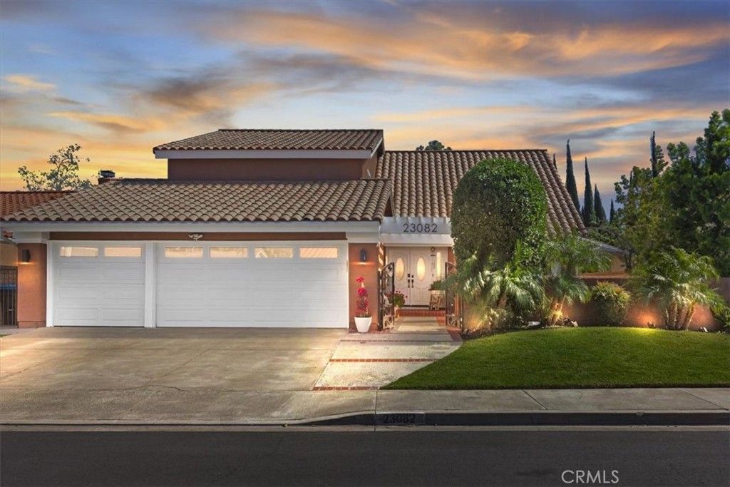 Photo of 23082 Sonoita, Mission Viejo, CA 92691 (MLS # OC26050876)