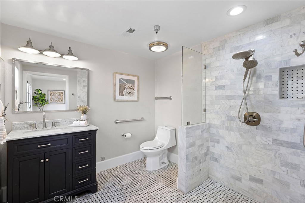 Heights Above the Coast (HTS) - Residential