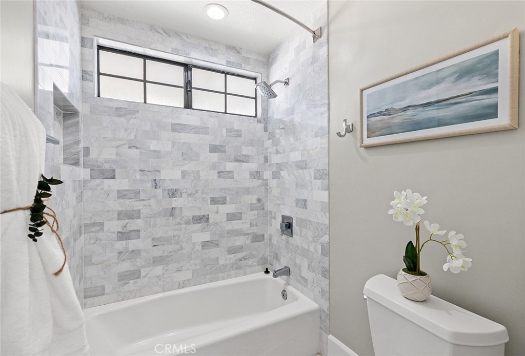 Heights Above the Coast (HTS) - Residential