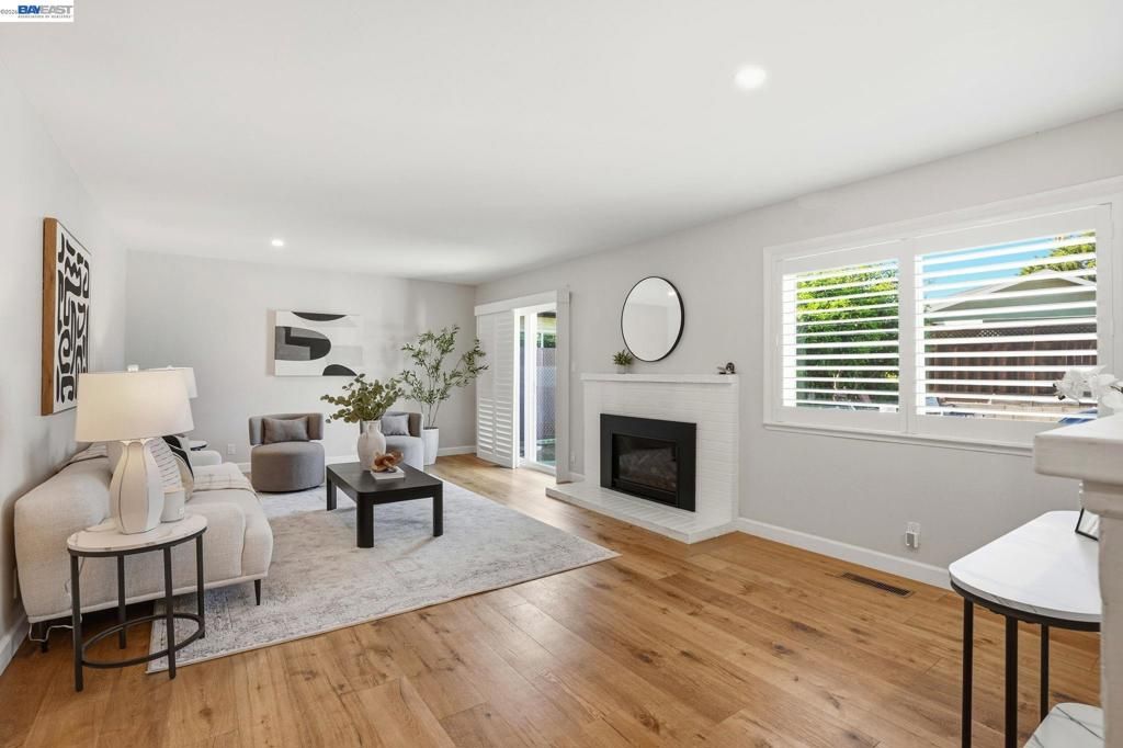 Photo of 2394 Saint George Dr Dr, Concord, CA 94520 (MLS # 41127629)