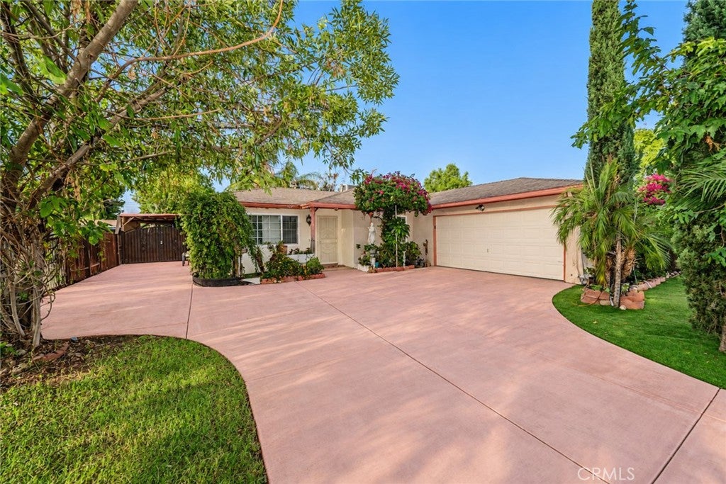 27150 Cypress
