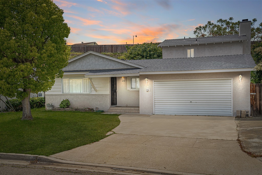 Offered at $499,000-$549,000. Located at the end of a quiet cul-de-sac this 3 bed/1.5 bath has a 1/1 attached 2 story granny flat w/ separate entrance. Original hardwood floors, updated electrical w/ grounded outlets throughout, new paint + updated bathrooms. Granny flat has a separate entrance w/ a large living room w/ new flooring and a fireplace. Open loft is on the 2nd floor w/ its own bathroom + kitchenette. Live in one and rent the other! 2 car garage with plenty of off street parking.. Neighborhoods: San Altos Mesa Estates Equipment: Range/Oven Other Fees: 0 Sewer: Public Sewer Topography: LL