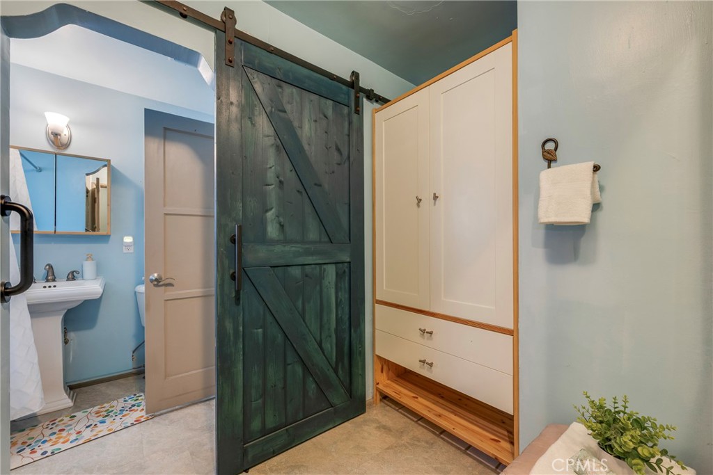 Wrigley Heights (WH) - Residential