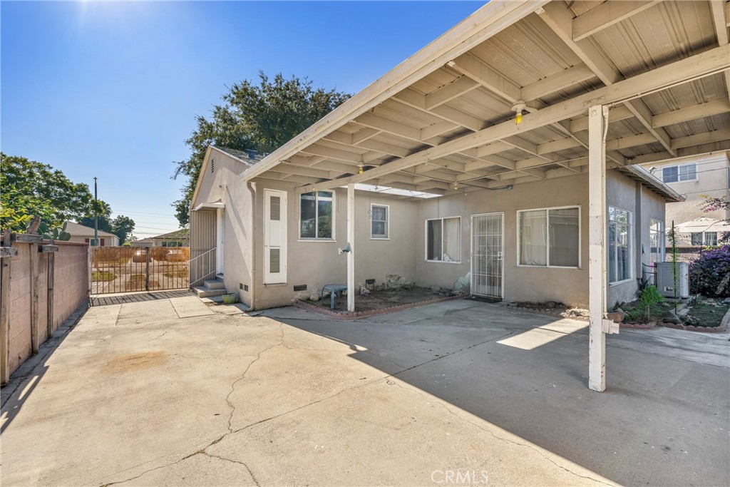 Wrigley Heights (WH) - Residential