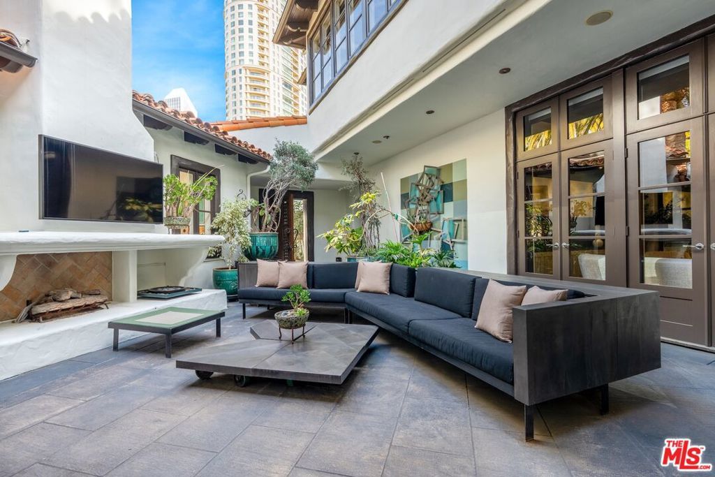 Photo of 10288 Century Woods Drive, Los Angeles, CA 90067 (MLS # 26645695)