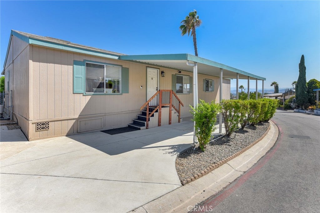 6130 Camino Real 221