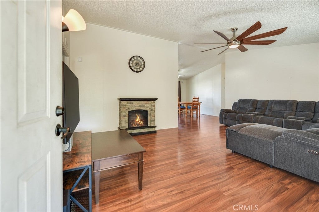 6130 Camino Real 221