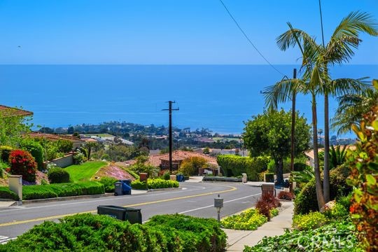 6741 Monero Drive