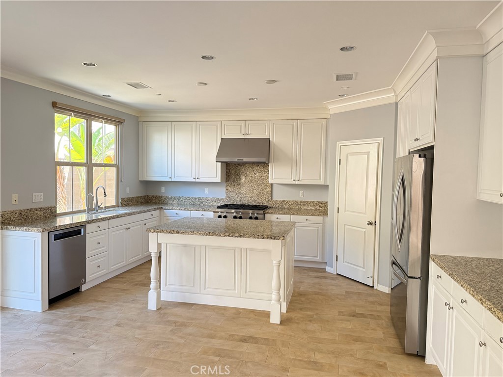 137 Doverwood