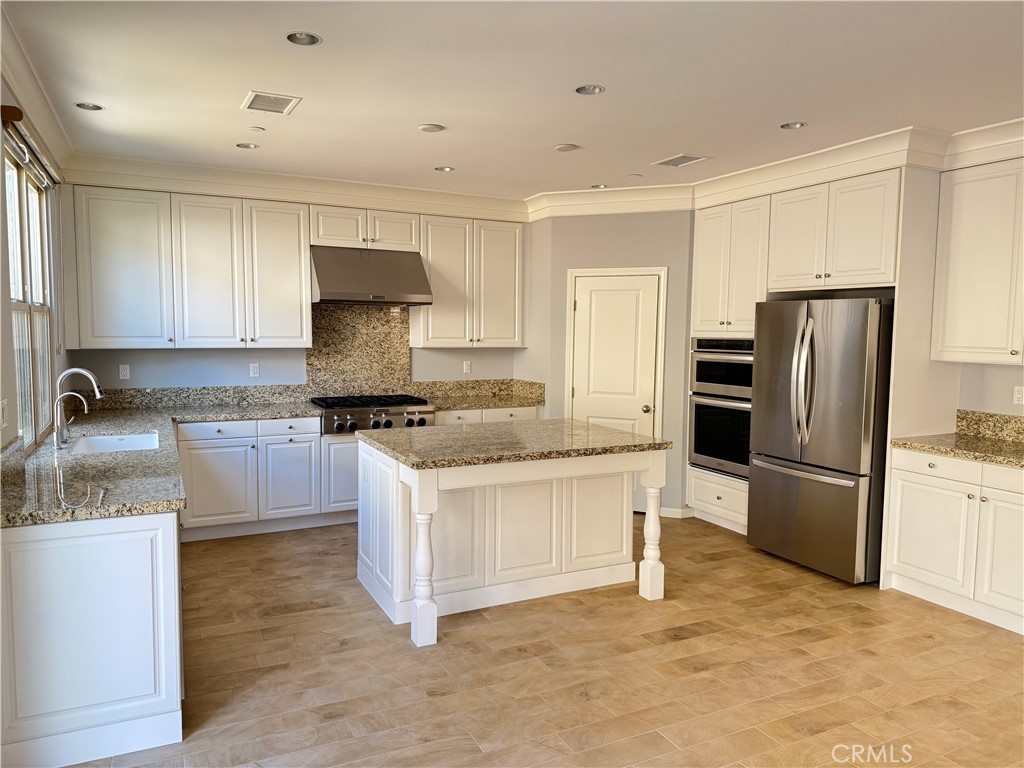 137 Doverwood